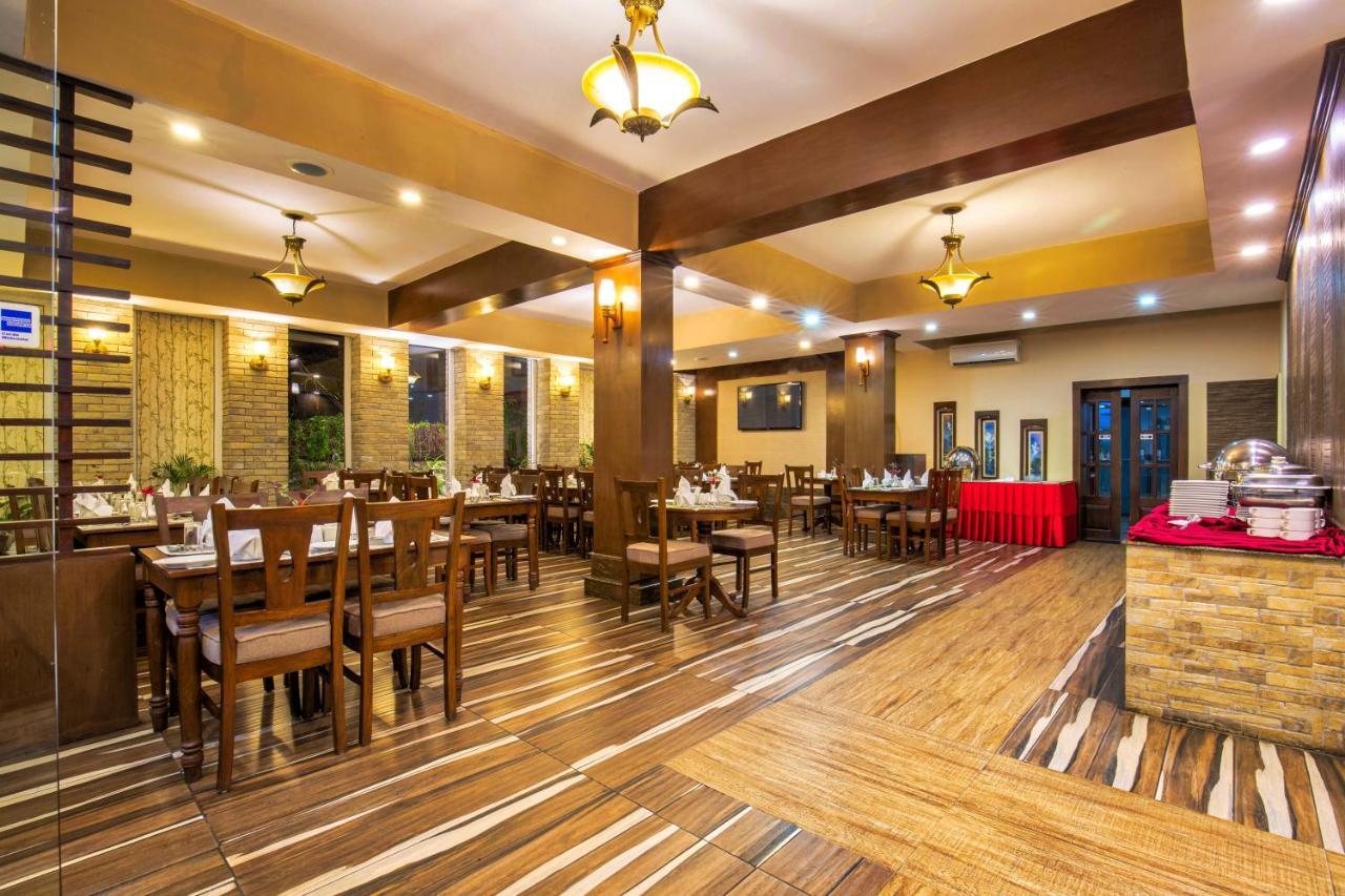 Da Yatra Courtyard Hotel Pokhara Exterior foto